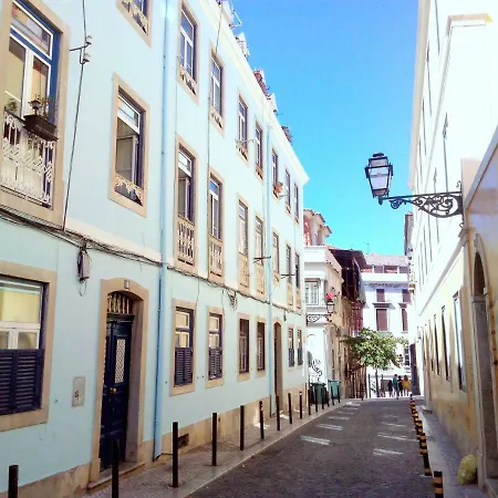 Comfy @ Chiado * Lisbon