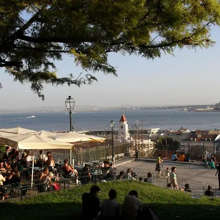 Comfy @ Chiado Διαμέρισμα