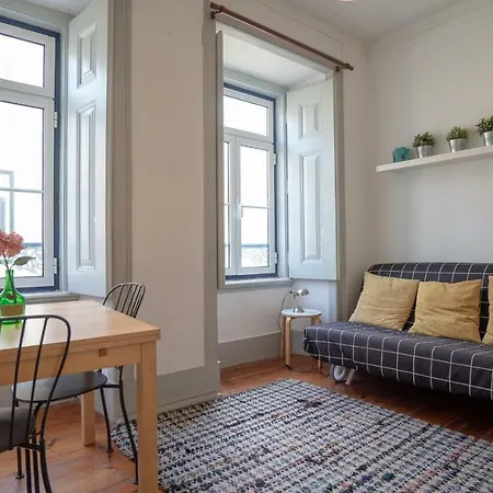 Apartment Comfy @ Chiado Lisbon